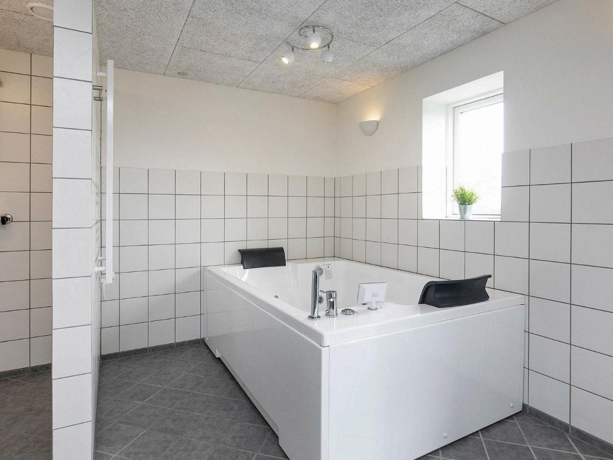 14 Person Holiday Home In R Sk Bing Ærøskøbing Exteriér fotografie